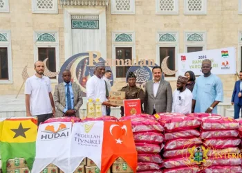 Interior ministry receives Ramadan food donations for prison inmates
