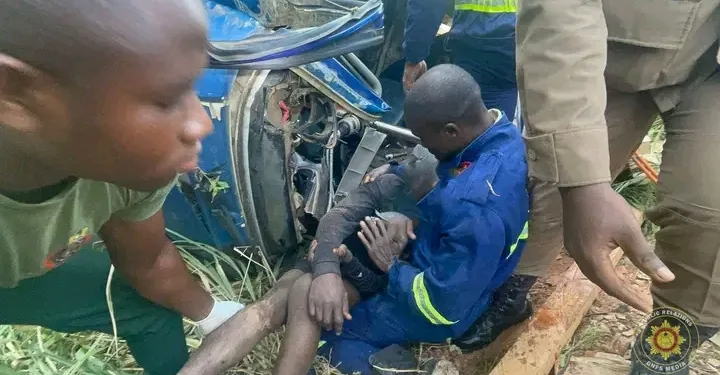 Police officer dies, two injured in accident on Adukrom-Somanya highway