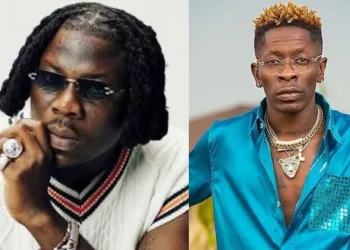 My mother’s ghost will kill me if I smile with Shatta Wale – Stonebwoy