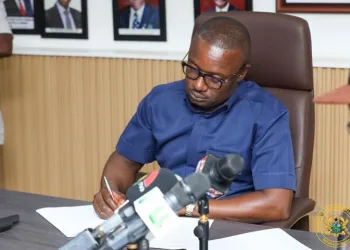 Prime Minister of Saint Ki1s and Nevis on official visit to Ghana