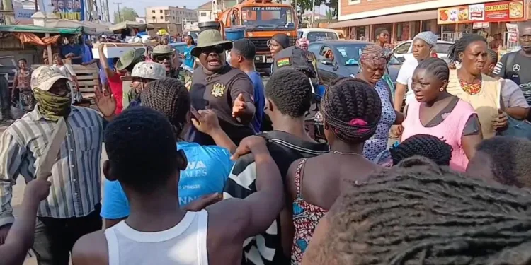 Dome market women decry sudden demolition of structures