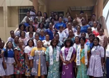 Female teachers demand 50% extra duty allowance at basic school level