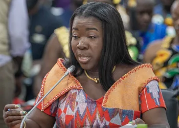 Ghana to hold talks with Burkina Faso over tomato export ban