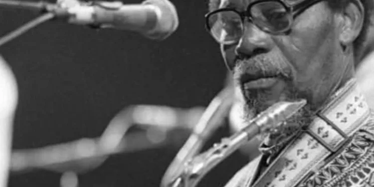 ET Mensah musician