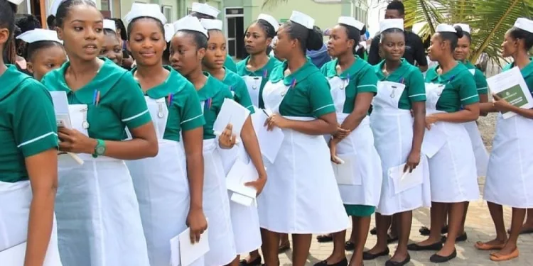 Gov’t secures financial clearance for over 14,000 rotation health professionals