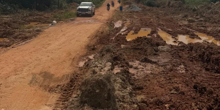 Denkyira Fobinso youth to protest deplorable road network