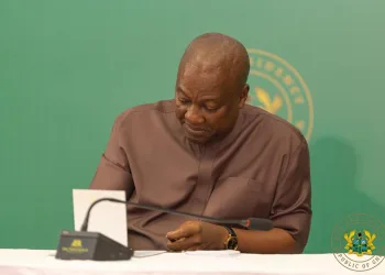 Mahama orders roads minister to respond to Big Push contract allegations