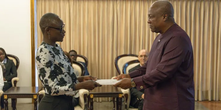 Ghana acquires military helicopters with French support to boost air capacity – Mahama