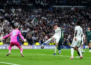 Valverde’s brilliant first-half hat-trick stuns Man City