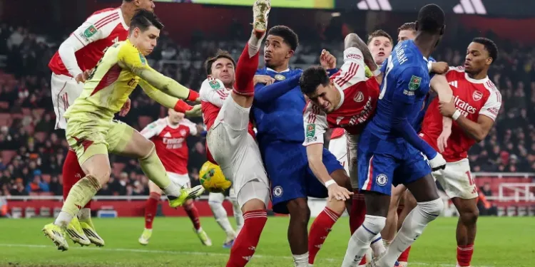 Arsenal beat Chelsea in ‘London Derby’ to restore five-point lead at summit