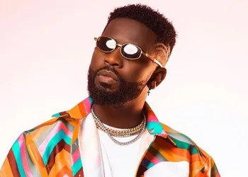 We need renewed efforts to position highlife globally – Bisa Kdei