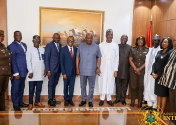 Mahama pledges support for prisons reform
