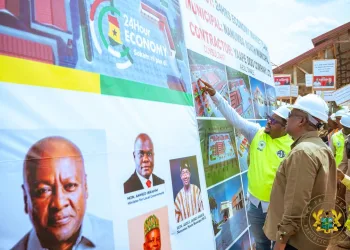 President Mahama cuts sod for 24-hour economy market in Bimbila