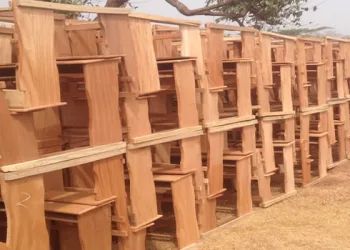 Asawase MP donates over 10,000 desks to schools to improve learning conditions