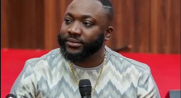 ‘An actress with the name ‘B’ is about to go’ – Uche’s prophecy trends amid Beverly Afaglo’s death
