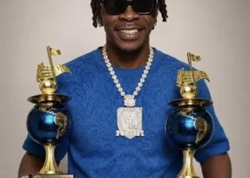 Shatta Wale wins double at 43rd IRAWMA Awards in Florida