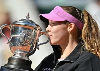19-year-old Mirra Andreeva wins 2026 French Open title