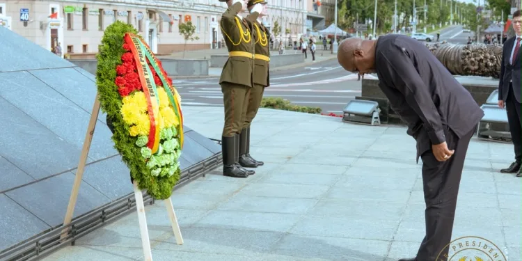 President Mahama arrives in Belarus, lays wreath at Victory Monument