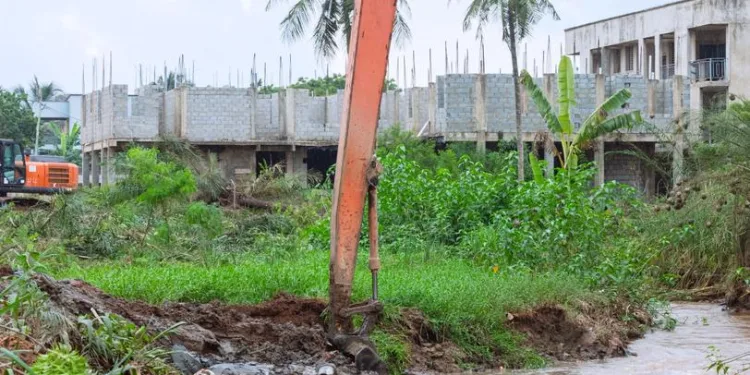 Zoomlion, NADMO, Dredge Masters target critical flood-prone Accra areas