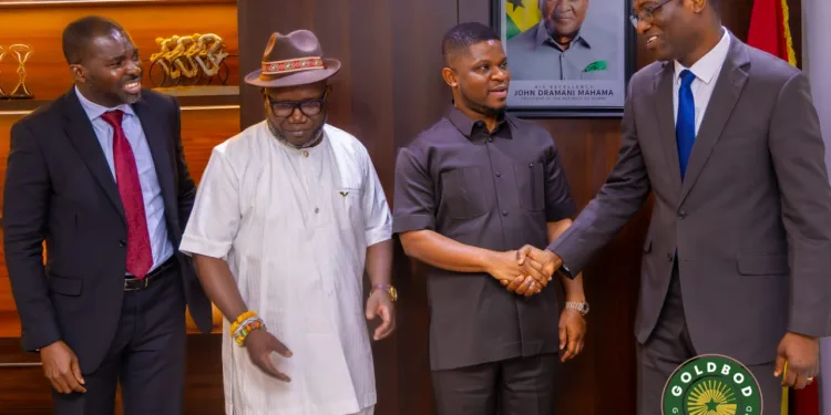 Gov’t, Chamber of Mines sign deal for GoldBod to buy 30% of large-scale miners’ gold output