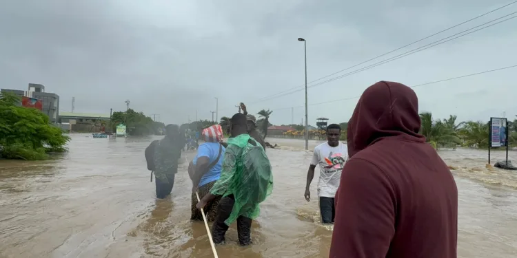 Over 470 rescued as Accra floods, fires kill 5 between June 28-30 – GNFS reports