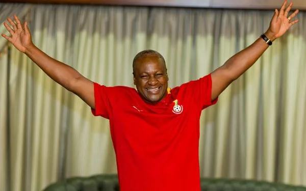 Mahama to Black Stars: You carry Ghanaians’ hopes and dreams, play for the flag