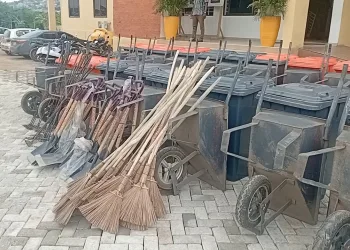 Ga Central Assembly distributes sanitation tools to over 30 drivers’ unions to clean bus terminals