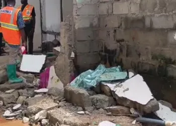 C/R: 18 dead, 58 buildings collapse after three-day downpour
