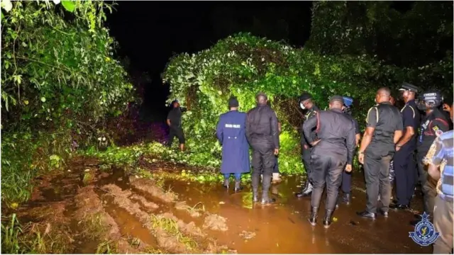 Woman, 27, found dead hanging on tree in Atwima Mponua