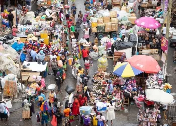KasoaKuda traders reject MCE’s 6-week eviction notice, demand return to CHRAJ mediation