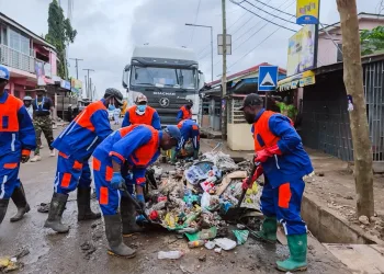 President directs Zoomlion to open transfer stations to ease waste disposal