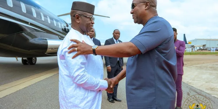 Sierra Leone president visits Ghana to commiserate with flood victims