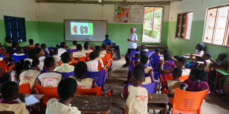 E/R: NACOC enhances educational outreach on substance abuse in schools
