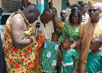 Akurabadze Chief donates 1,200 books, uniforms to Catholic Basic School, announces scholarship for top BECE students