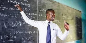 Teacher unions suspend strike after reaching deal with gov’t, direct members to return to classroom on Monday